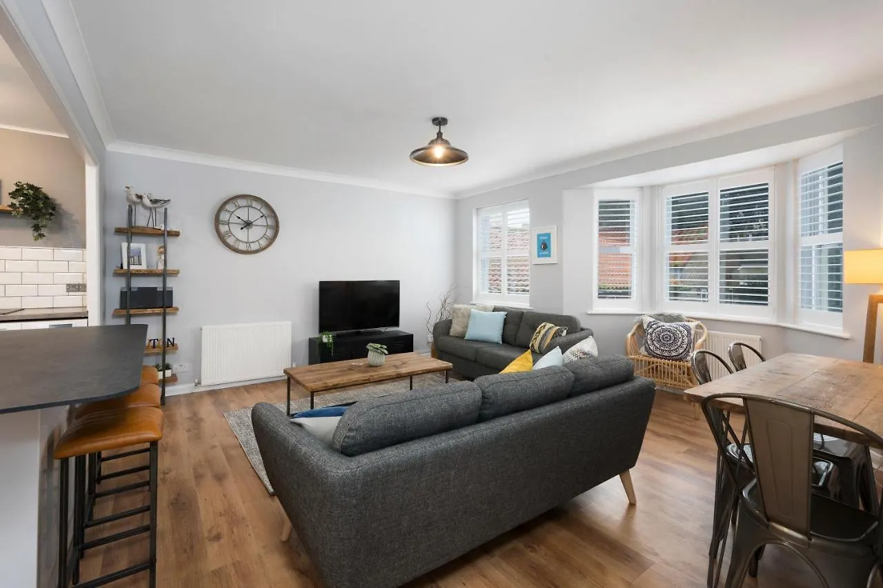 Burlington Street With Free Parking Nr Brighton College And Hospital Apartment